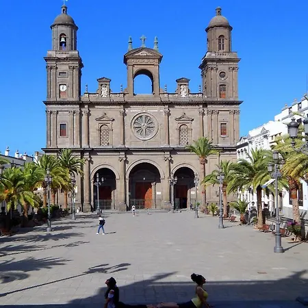 Casa Tea Las Palmas / Gran Canaria